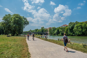 Rad- und Spazierwege entlang der Isar in München