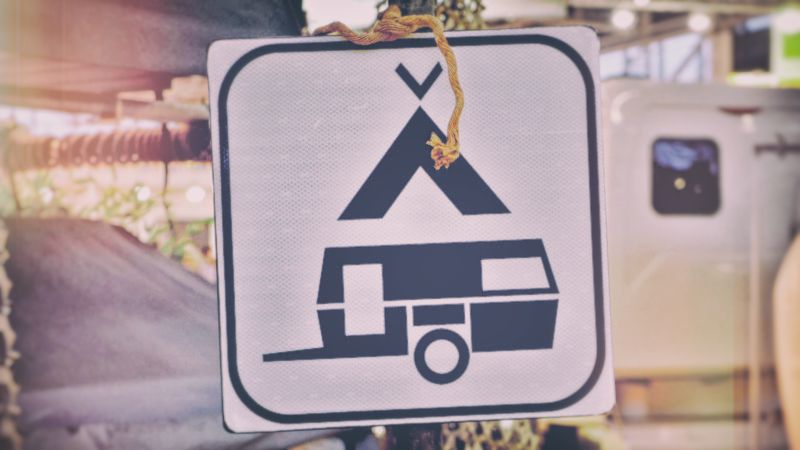 Camping- und Stellplätze finden – Campingführer, Webseiten, Foren und Apps