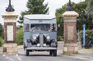 1936 PontiacSix Motorhome 1