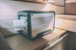 Produkttest: EFOY GO! - Die mobile Lithium-Ionen-Batterie 10 Efoy GO 10