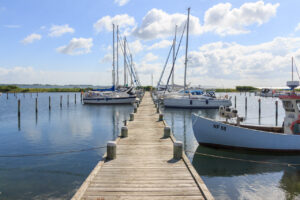 Camping in Dänemark an einer Marina