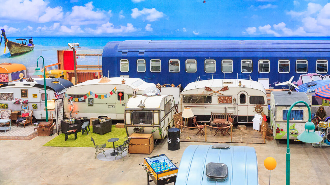 BaseCamp Bonn – Der Indoor-Campingplatz