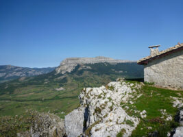 Ein atemberaubender Aussichtspunkte im Parque Natural Urbasa y Andia in Nordspanien