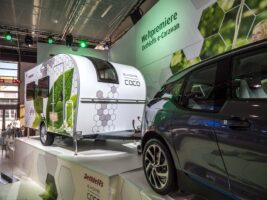 E-Mobilität im Reisemobil - Chancen, Ansätze, Herausforderungen 23 Weltpremiere Dethleffs e-Caravan Studie e.home Coco