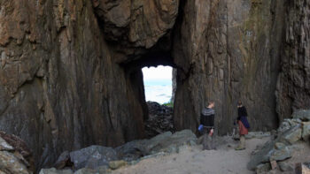 Das Fenster vom Torghatten in Norwegen