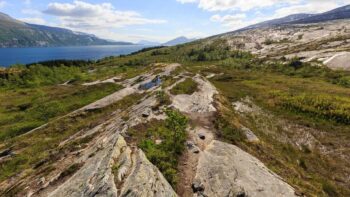 Aussicht vom Wandern in Norwegen zum Tortenkota