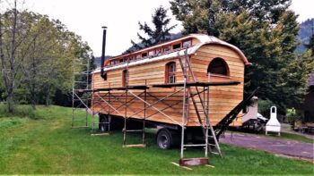 Fertig gebauter Bauwagen