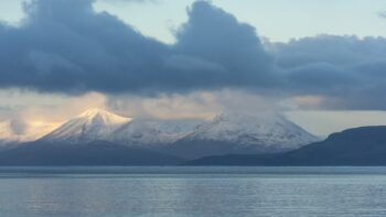 Blick auf Cullin Ridge beim Urlaub und Camping in Schottland