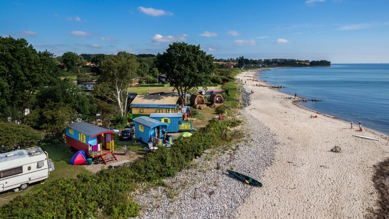Camping für Wassersportler an der Ostsee LuftbildserviceBernot
