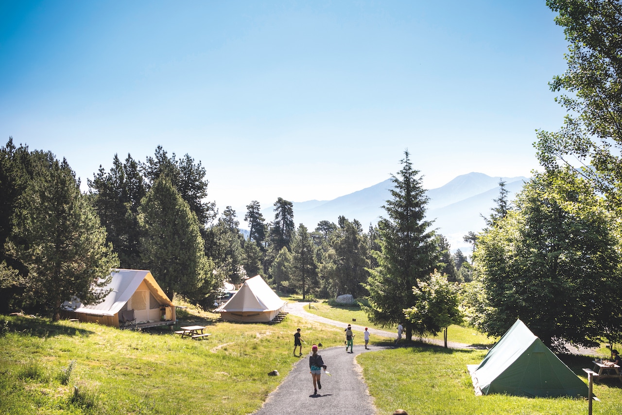 Geländer vom Camping Huttopia Font Romeu
