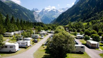 Wellness Camping im Eienwäldli PiNCAMP