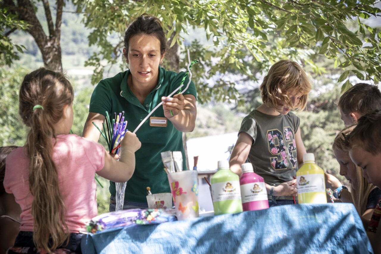 Huttopia Naturcamping Familie ©ManuReyboz