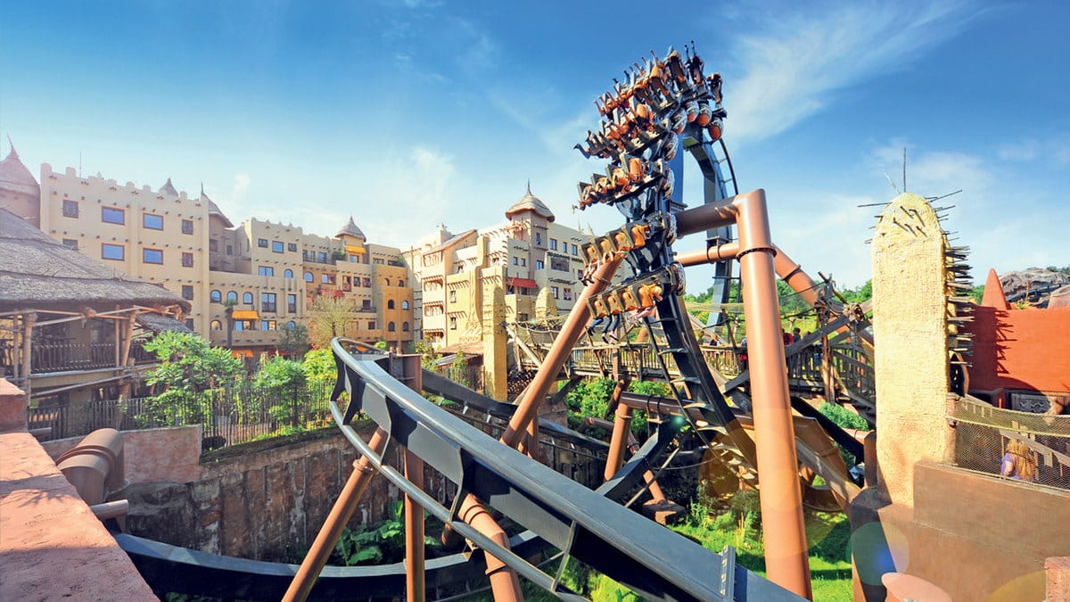 Camping an Freizeitparks: Vergnügen für die ganze Familie 25 Black Mamba im Phantasialand beim Besuch mit Camping an Freizeitparks
