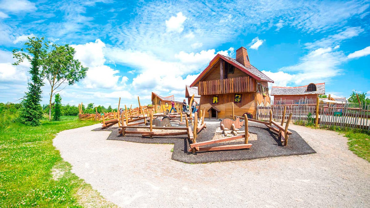 Camping an Freizeitparks: Vergnügen für die ganze Familie 21 KidsFarm im SkylinePark einem Freizeitpark in Deutschland