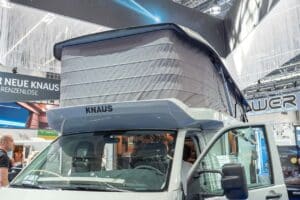 Knaus Tourer CUV Hubdach