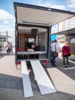 Wohnwagen-Neuheiten 2023: THECUBER – modularer Caravan für Individualisten 7 The Cuber Rampe