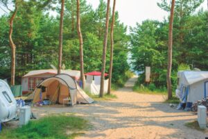 Camping auf Usedom – die Sonneninsel für die ganze Familie 9 Strandnahes Duenencamp Karlshagen