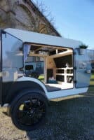 Dieser nachhaltige Mini-Wohnwagen von Kuckoo hat ein Leergewicht von unter 400 kg 6 Kuckoo Camper Emma Seitenansicht