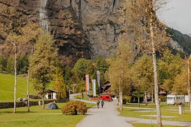 Diese 3 Campingplätze in der Schweiz wurden mit dem camping.info-Award ausgezeichnet 3 Camping Jungfrau Schweiz