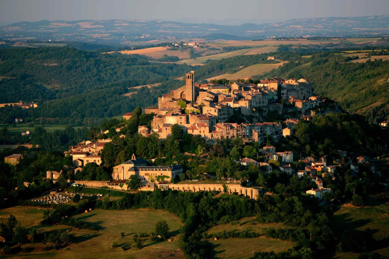 Ein Blick auf Cordes-sur-Ciel © Dominique Viet/CRTL Occitanie