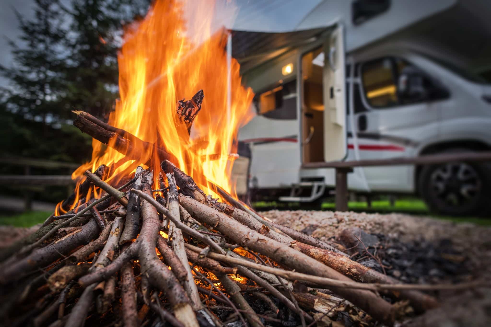 Feuer und Flamme: Das beste Sturmfeuerzeug 12 Feuer und Flamme: Das beste Sturmfeuerzeug