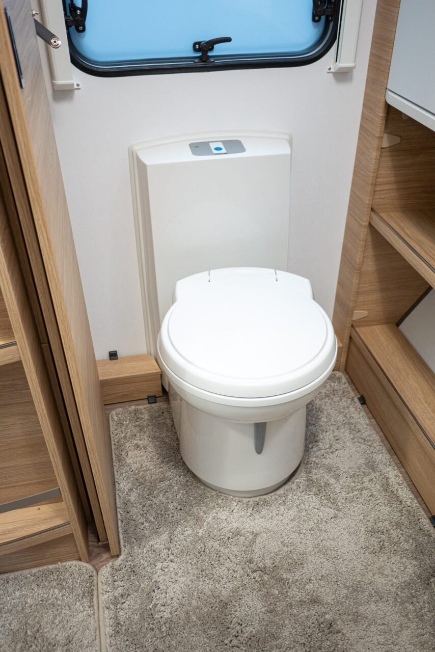 Fendt Bianco Activ 515 SGD Caravan Salon 2023 Toilette