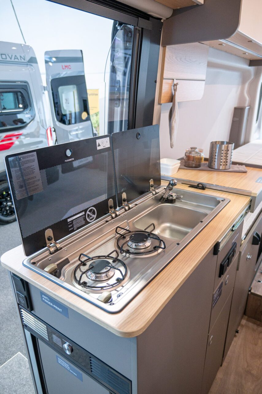 lmc innovan 592 kueche