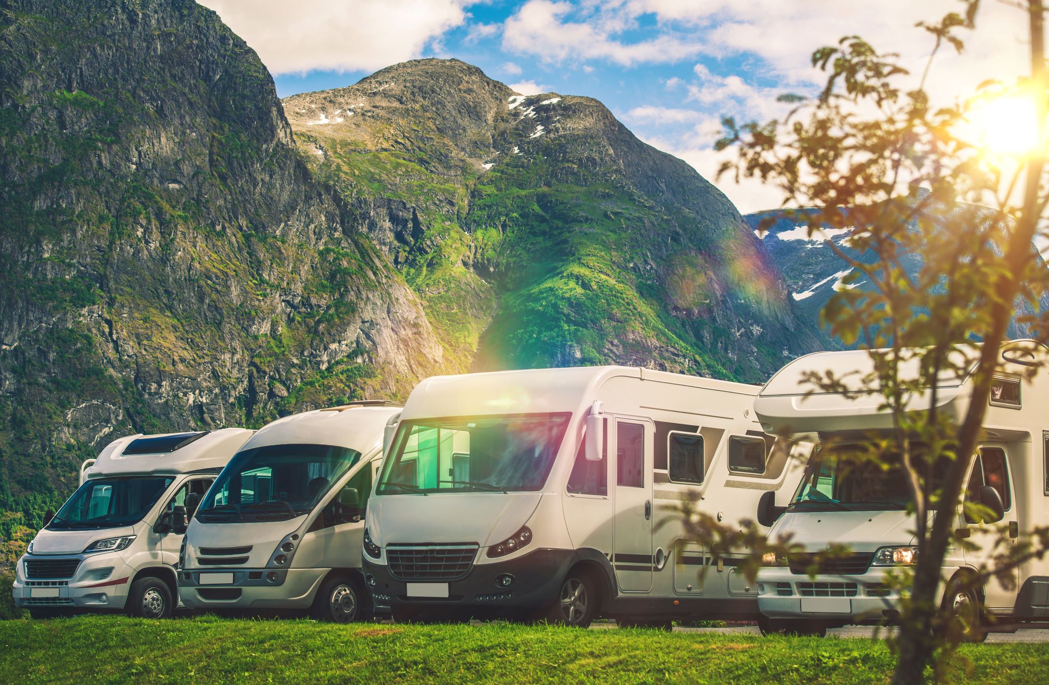 Wohnmobil für den Urlaub mieten: Auf diesen Plattformen kannst du einfach einen Camper buchen!