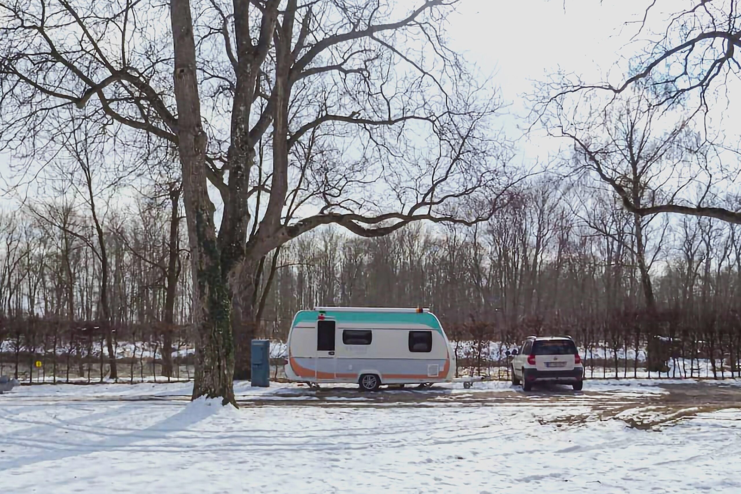 Wintercamping: Tipps und Ausrüstung für entspannte Tage im Schnee