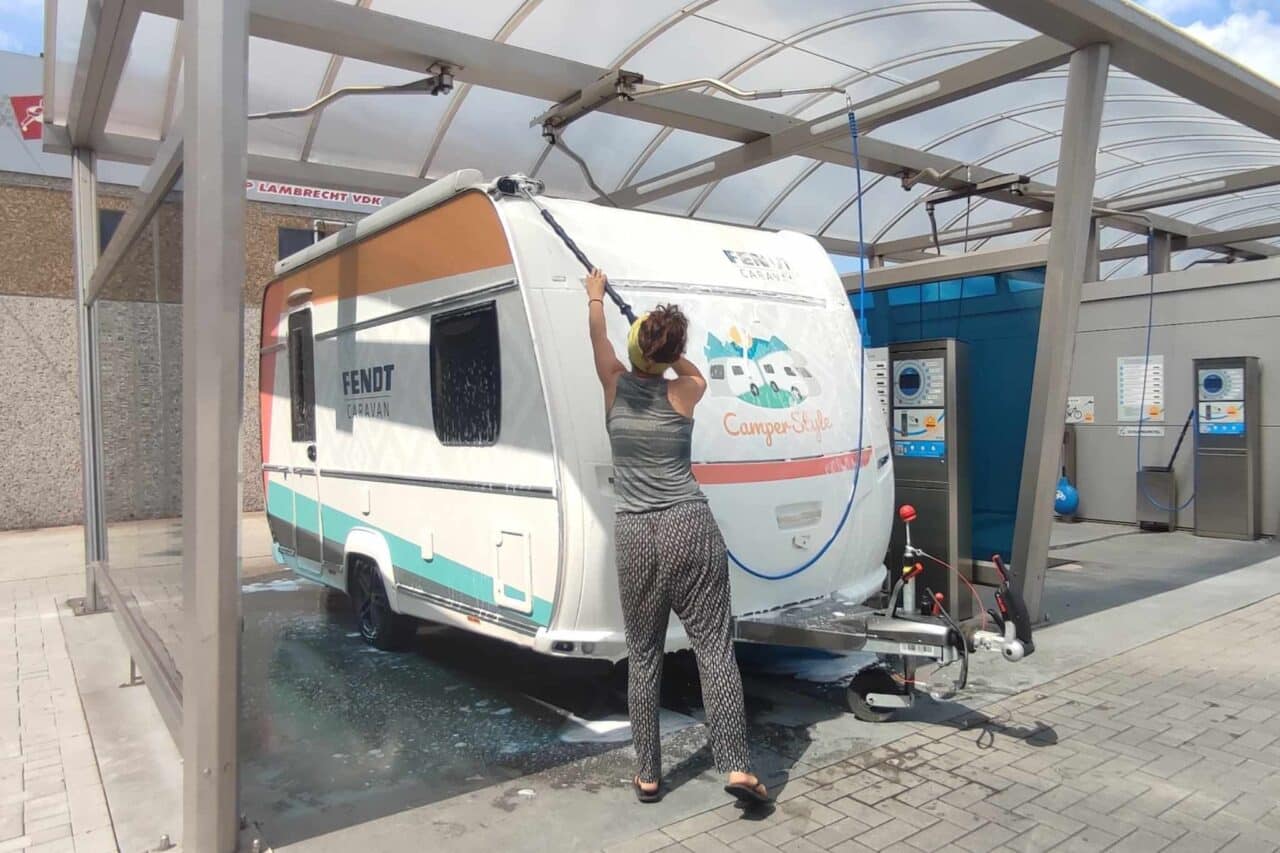 Wohnwagen waschen CamperStyle