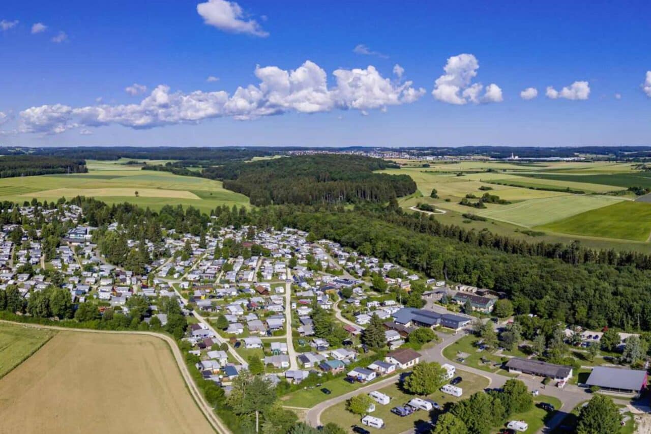 Camping in der Nähe spektakulärer Höhlen in Deutschland - Tiefenhöle