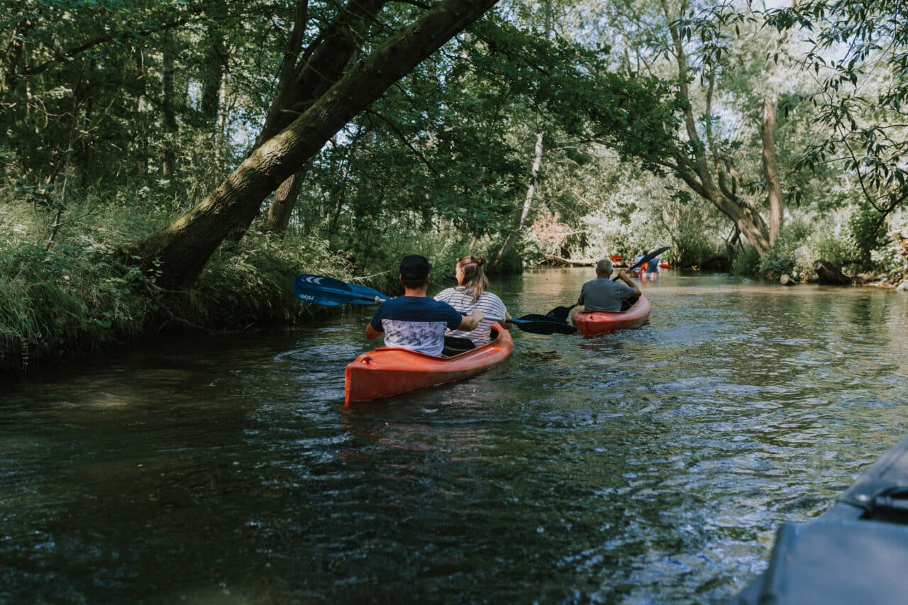 Naturcamping neu erleben: Wildwood Camping in der Lüneburger Heide 3 Kanu