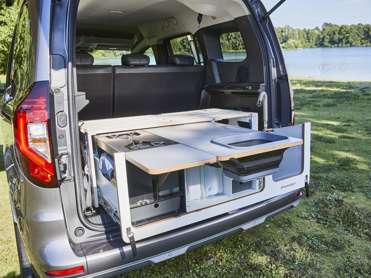 Nissan Townstar EV Kombi Camper Küchenmodul