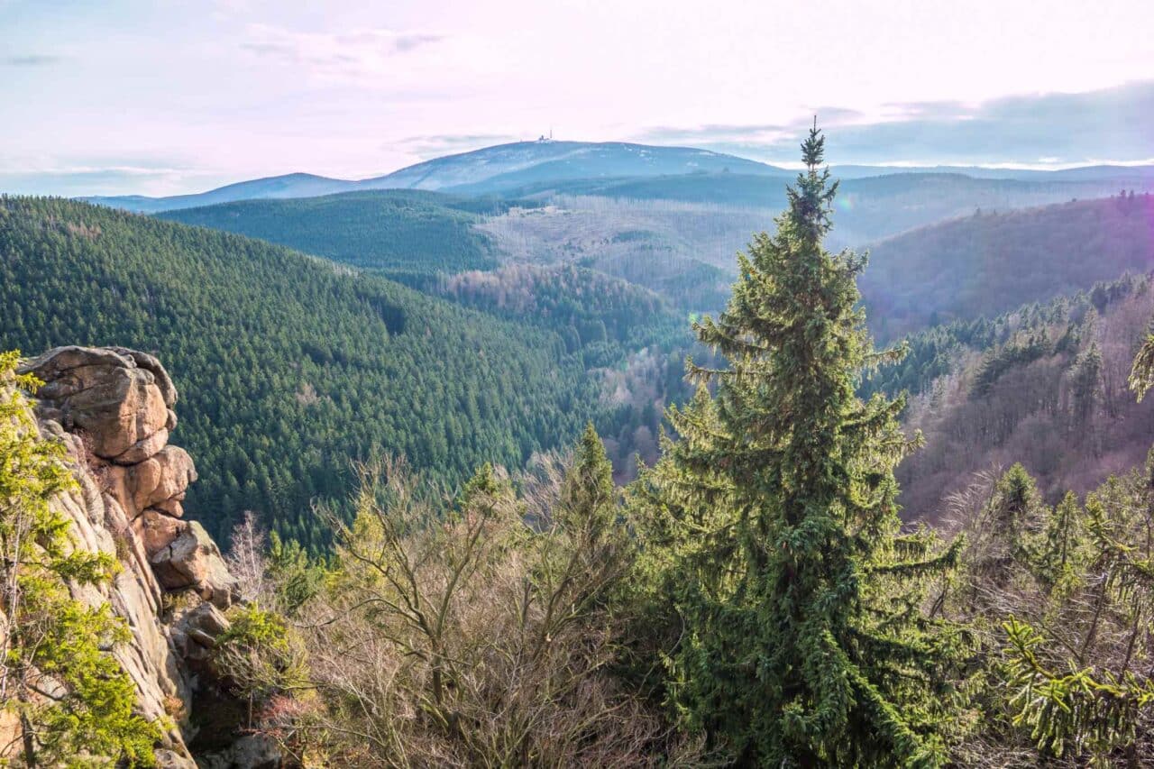 Camping im Harz Blick auf den Brocken von weitem