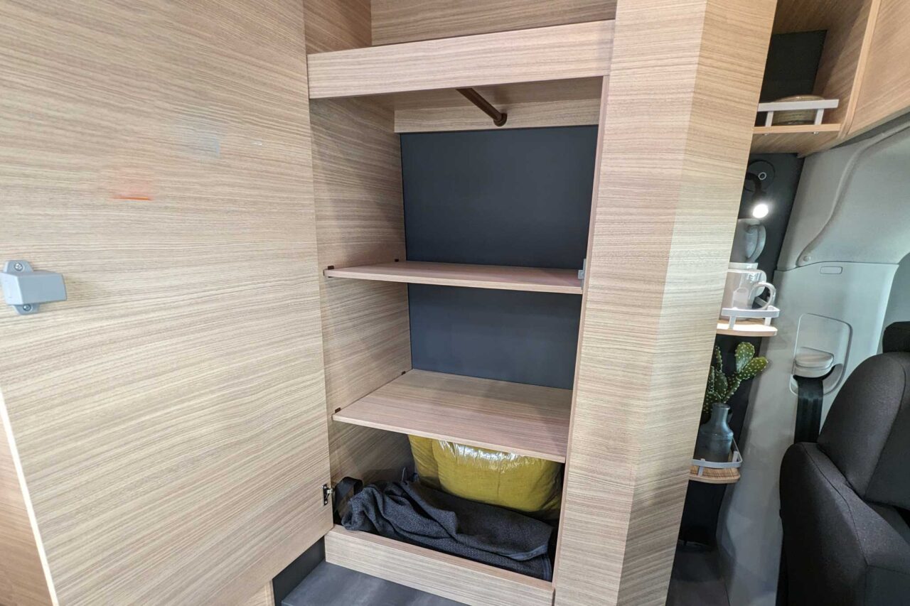 Maxia Van DT Schrank 6719