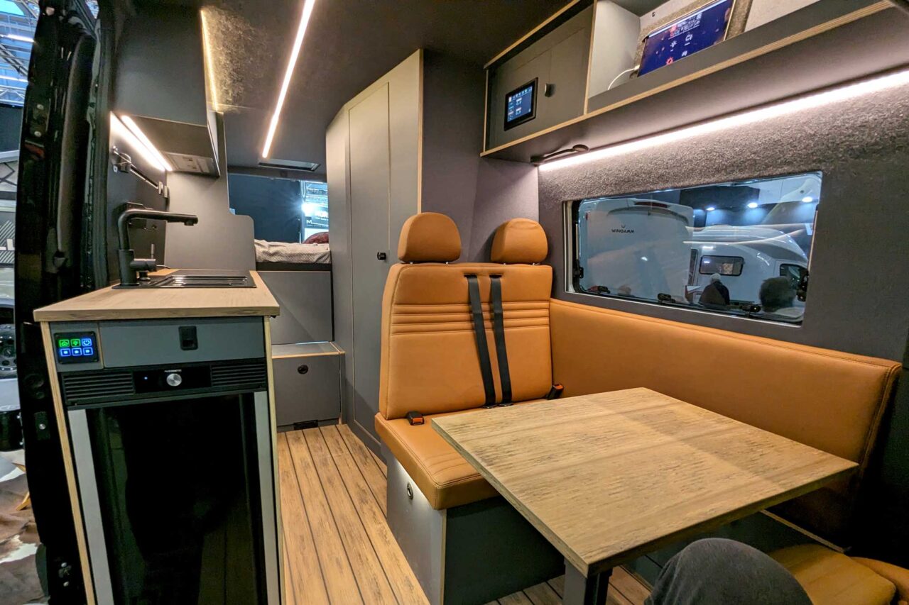 X Bull Interieur 3304