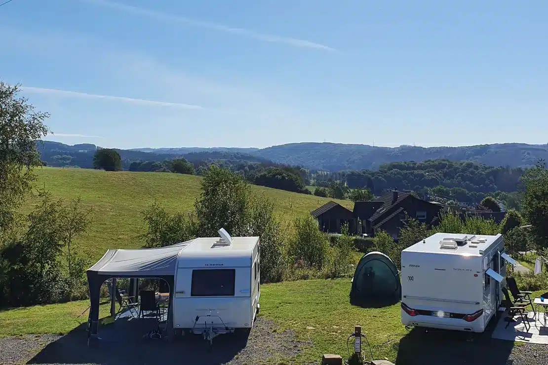 Grünes Campen: 5 wunderschöne & nachhaltige Campingplätze in Deutschland 5 campingpark im bergischen land