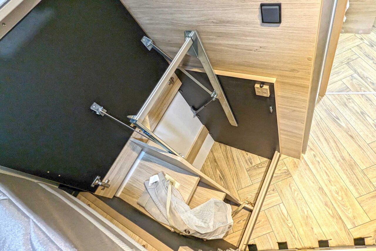 Chausson 724 Schrank 5933
