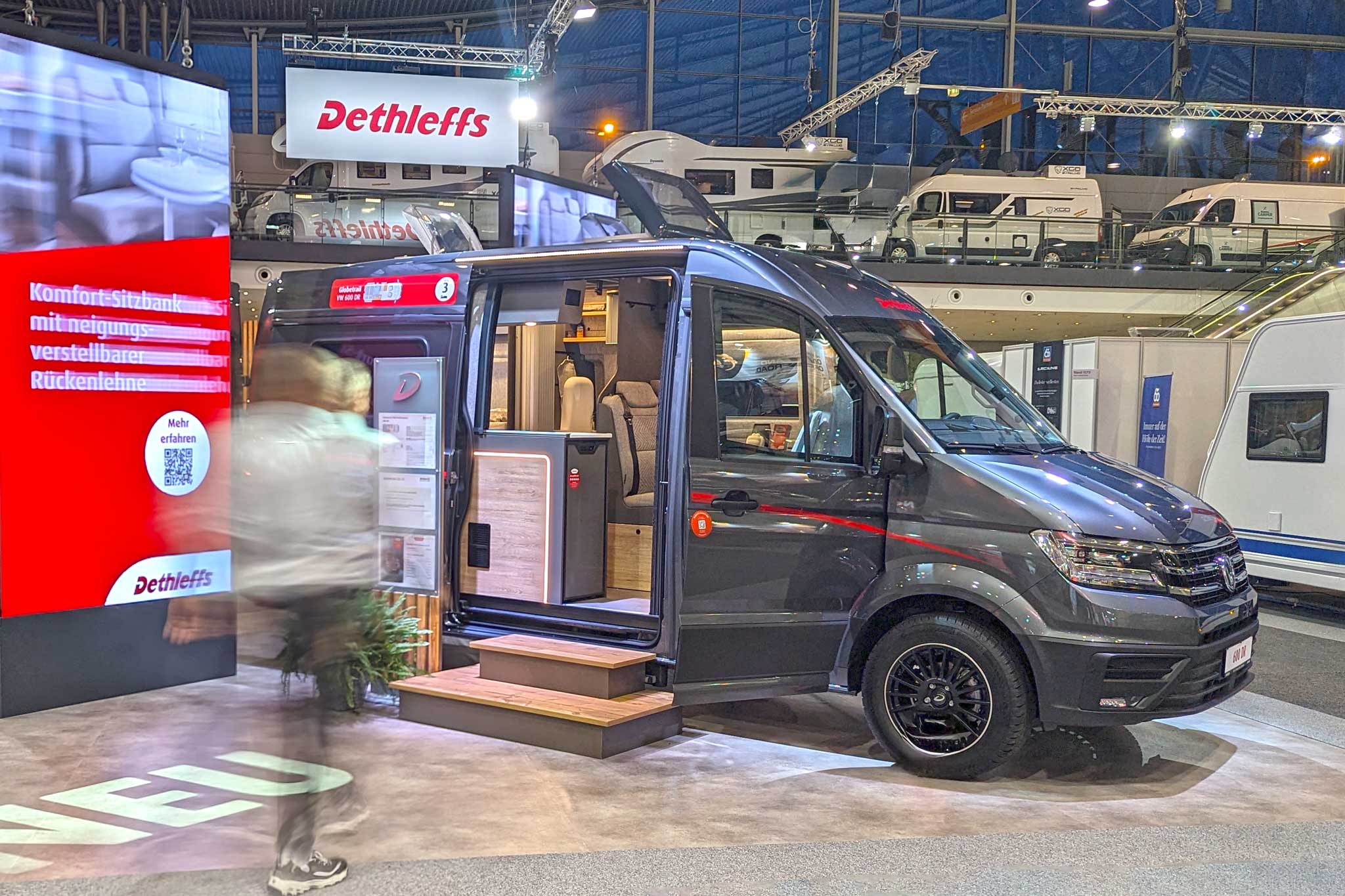Dethleffs Globetrail 600 DR (2024) – Komfort für 2 mit großzügigem Querbett und bodengleicher Dusche