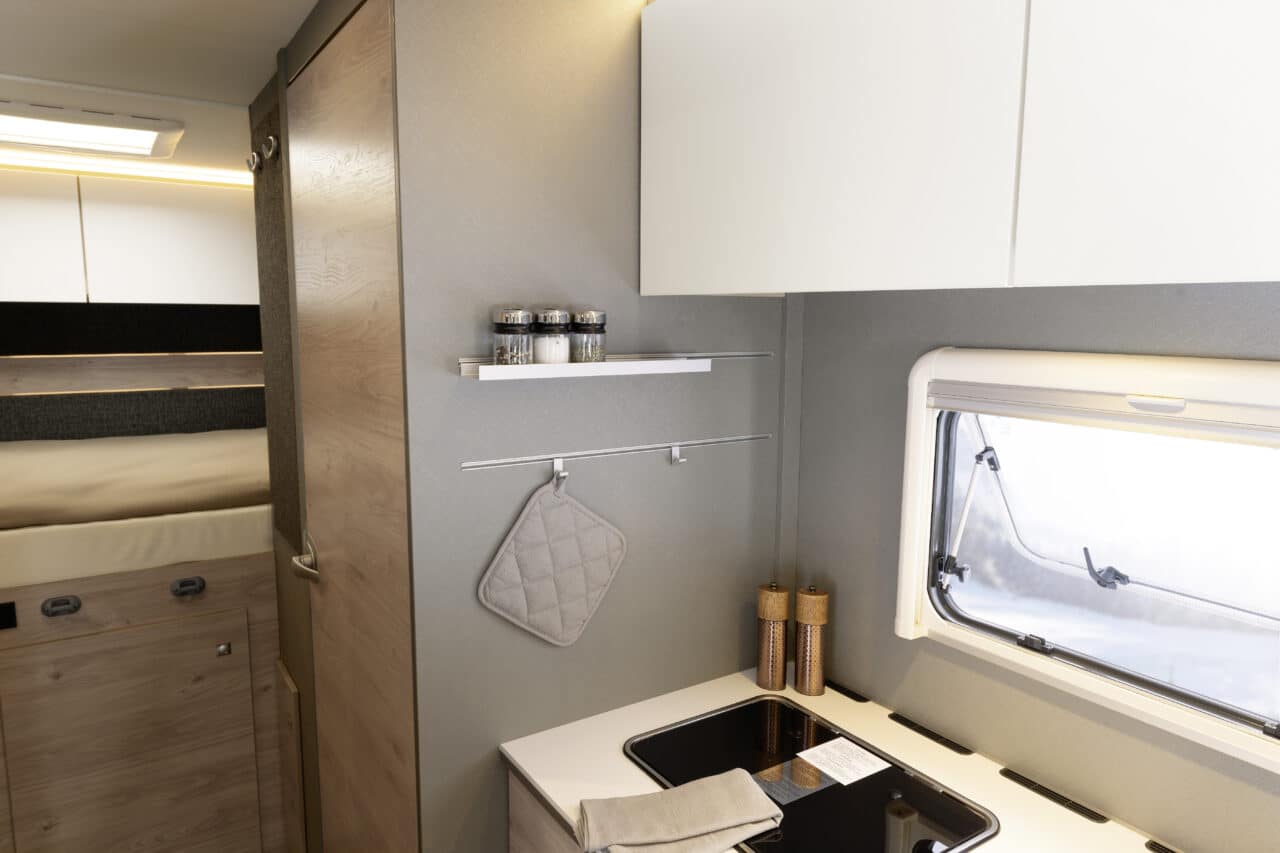 DET XL Family A 7872 2 Detail Kueche Floyd 240214