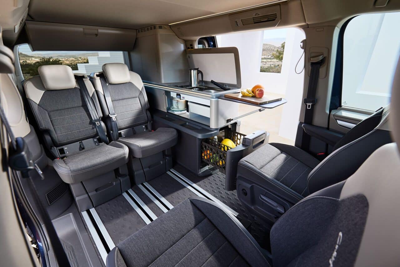 Camper aufgepasst: Volkswagen stellt die neue Generation des California vor! 4 vw new california innen
