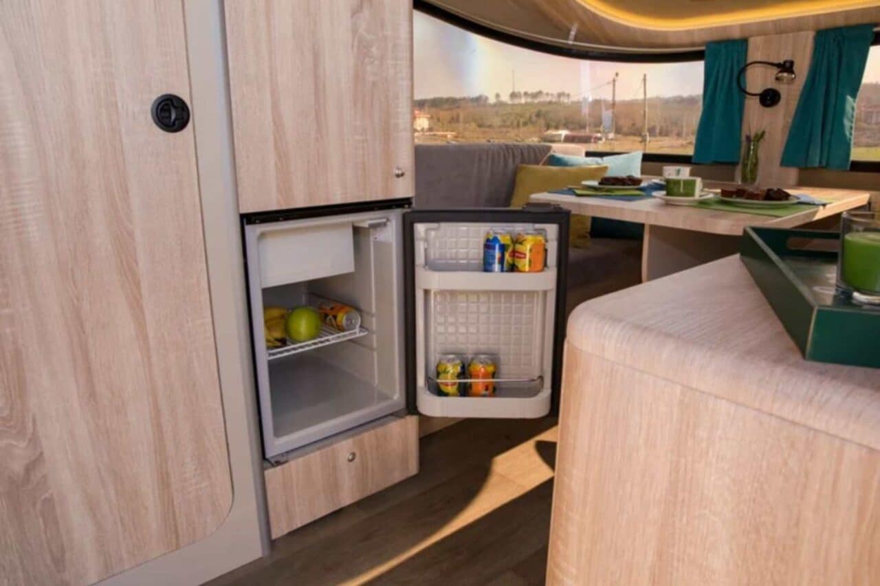 Wohnwagen Türkei Carpento Caravan innen