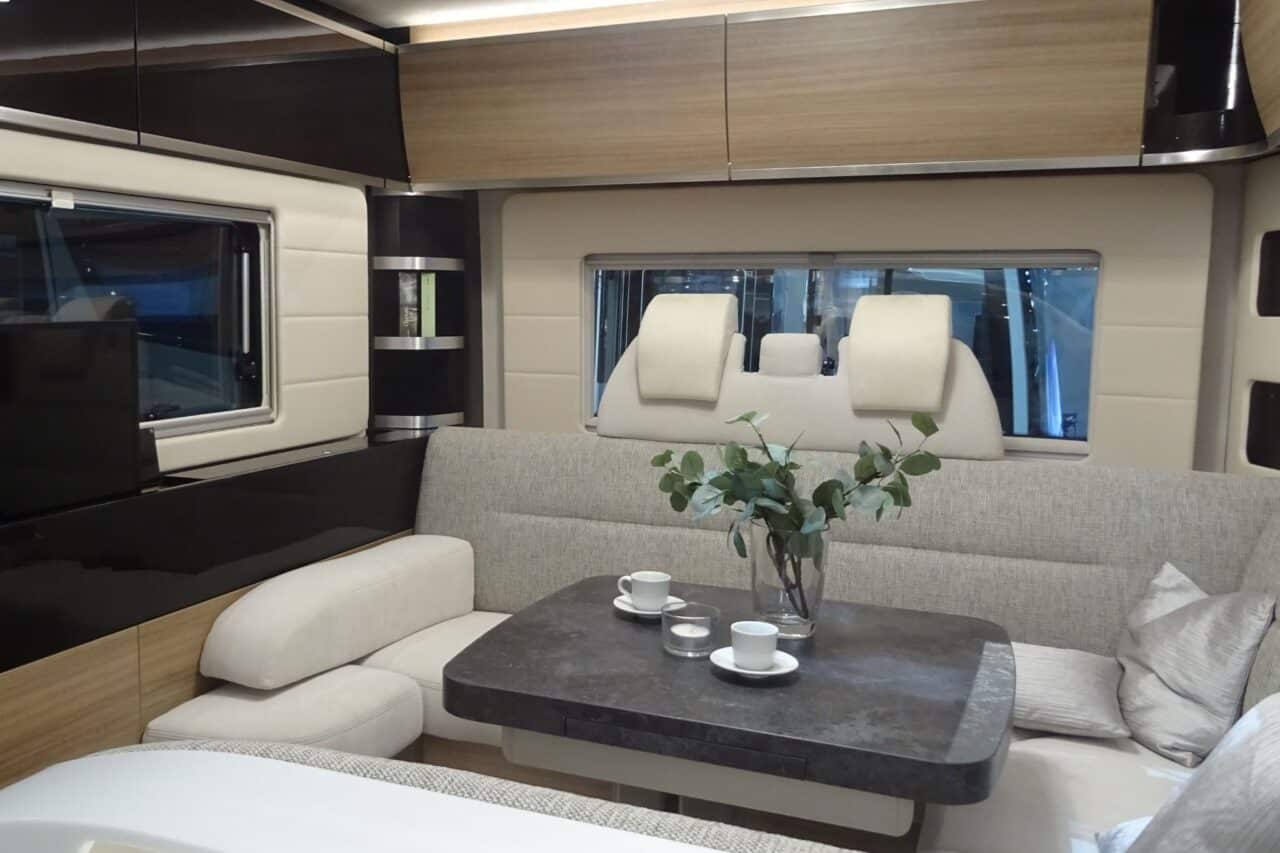 concorde cruiser daily caravan salon 2024 sitzgruppe