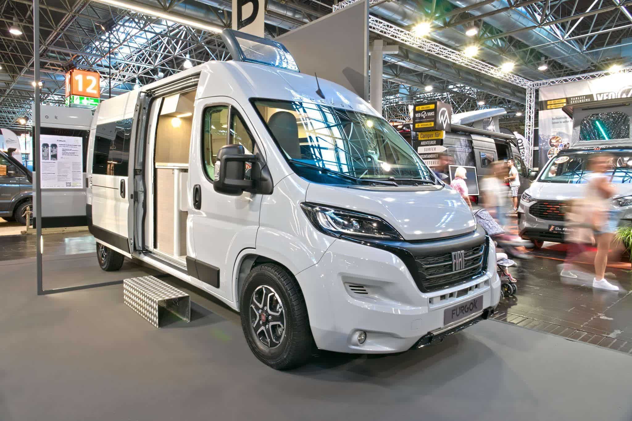 FurgoK X-Sportlong 600 (2025) – Praktischer Kastenwagen mit viel Stauraum und genialer Klappdusche