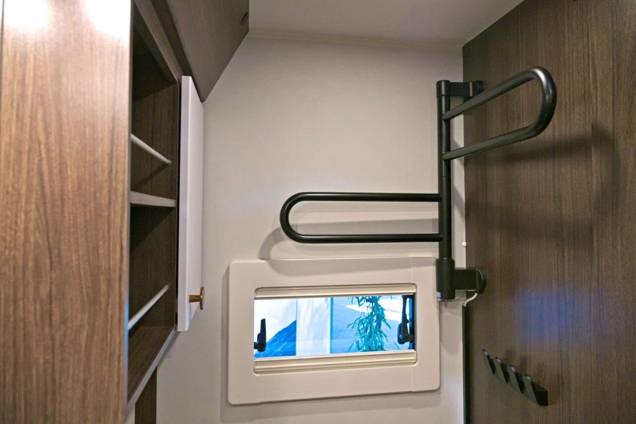 polar chimera 730 bsl caravan salon 2024 stauraum