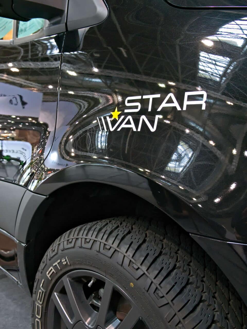 starvan cruiser logo