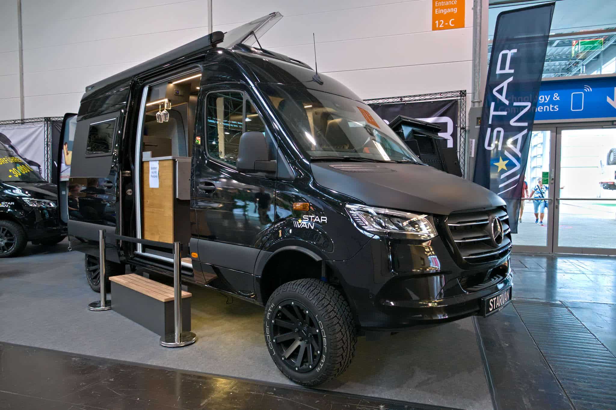 Starvan Cruiser & Rebel 4×4 (2025): Mehr Wohnraum dank Slide-Out im Heck