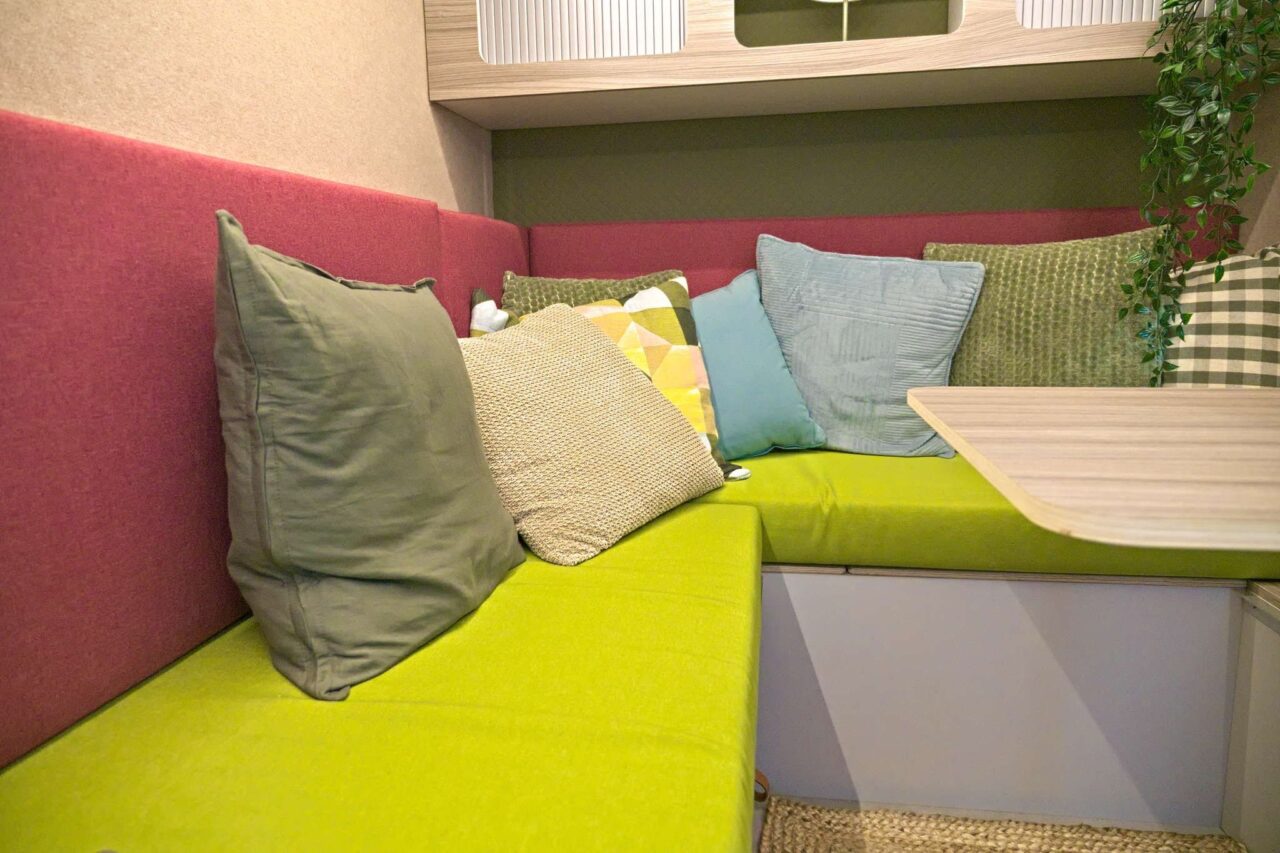 7even50 sitzgruppe detail caravan salon 2024 c jalil landero flores