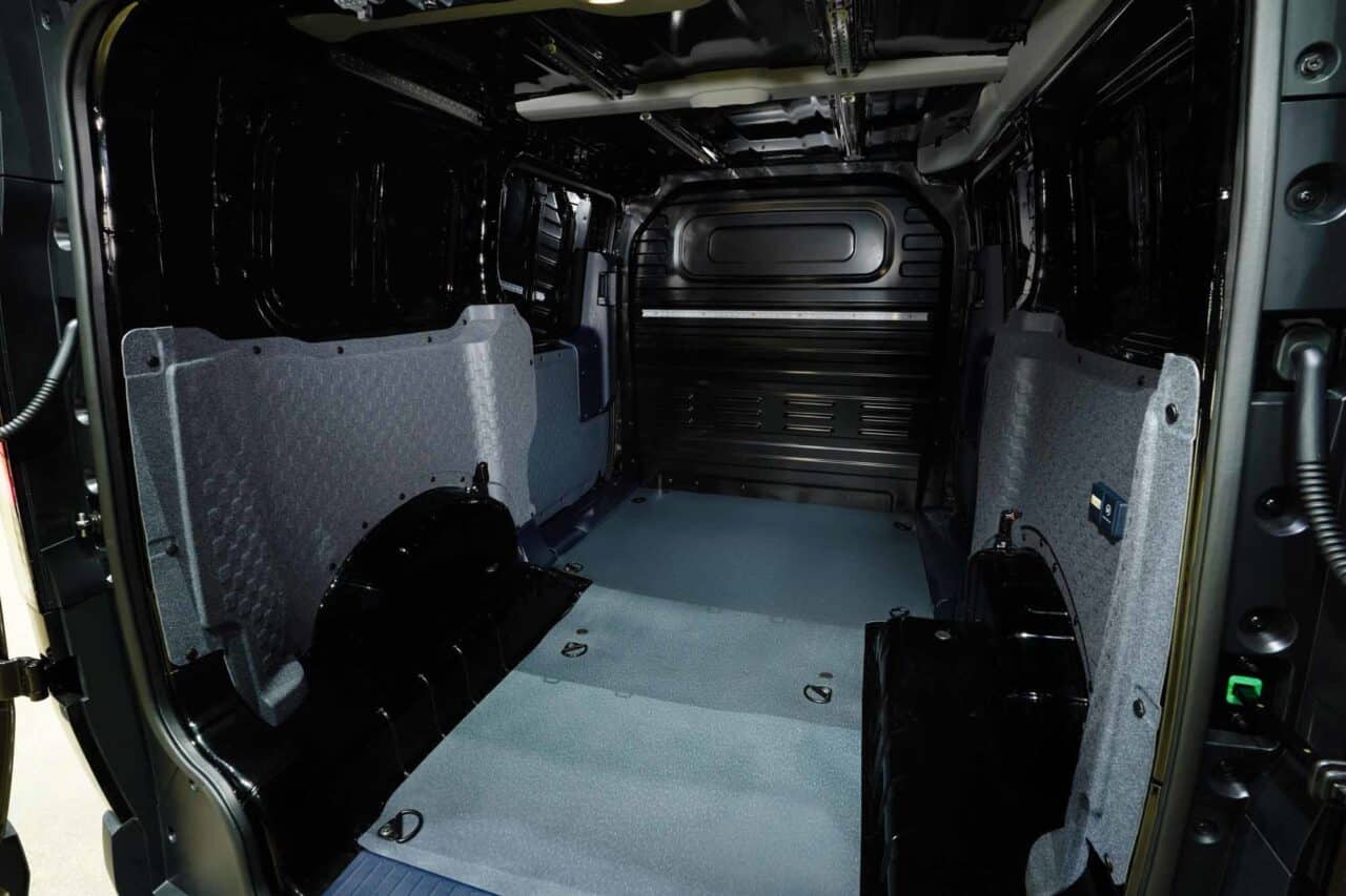 Kia PV5: Elektro-Van mit Camping-Potenzial – aber reicht es für echte Abenteuer? 4 Kia PV5 Cargo 03