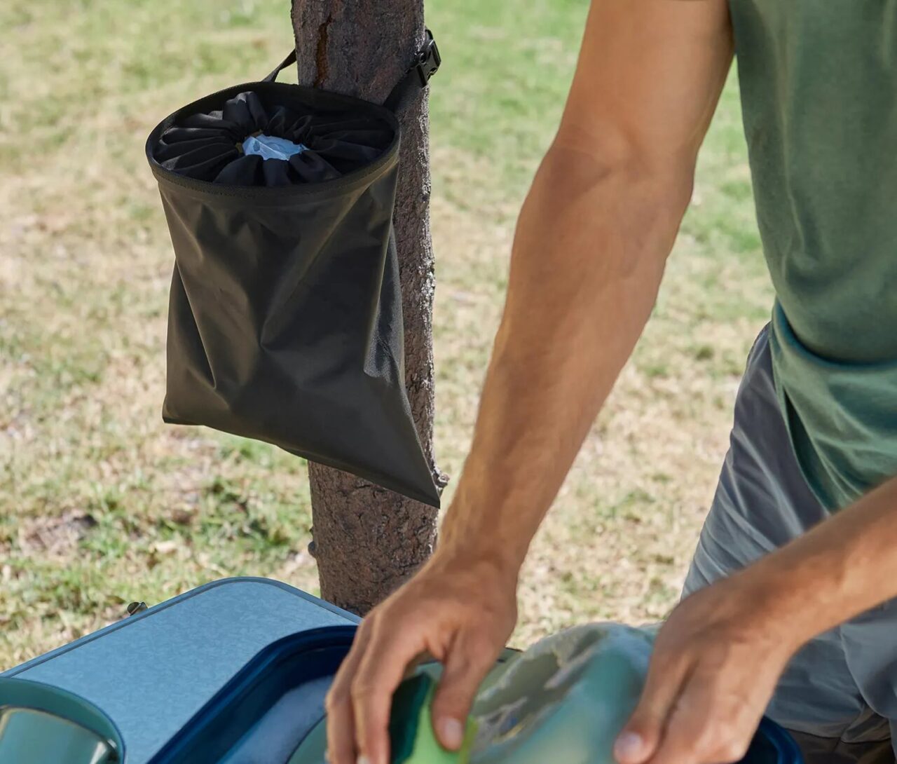 Camping mit Tchibo: Praktische Camping-Gadgets für den Alltag unterwegs zum kleinen Preis 7 tchibo camping muelleimer